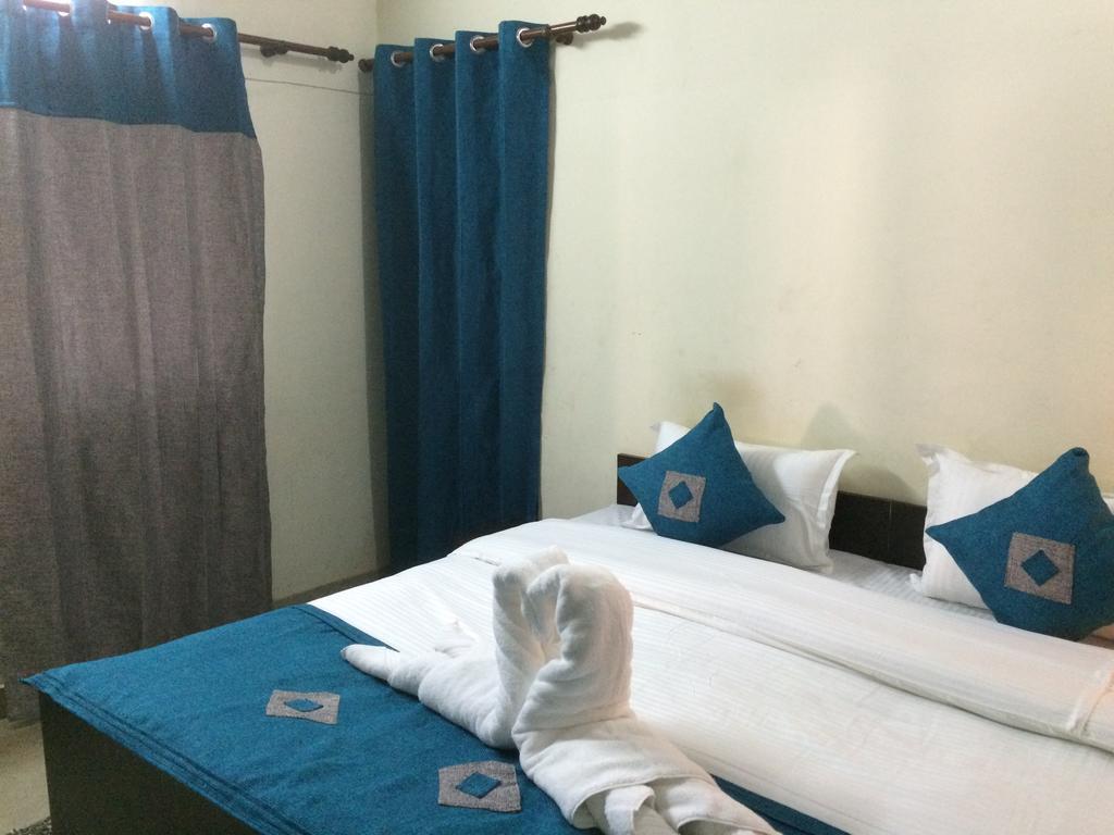 Hotel Sukhsadan 德拉敦 客房 照片